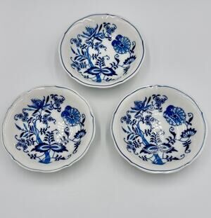 Danube Blue Onion Blue & White 3pc Fruit Dessert Sauce Bowl Set